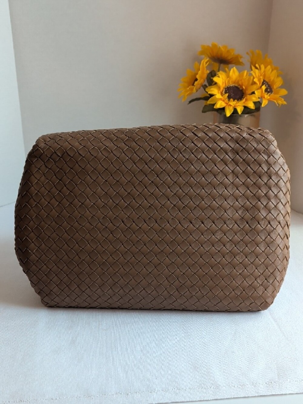 BOTTEGA VENETA Intrecciato Parachute Tote Bag Brown - Picture 5 of 16